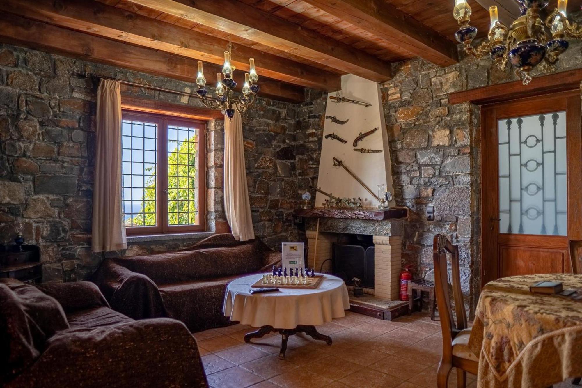 Iris Stone Built Villa Milatos Zewnętrze zdjęcie