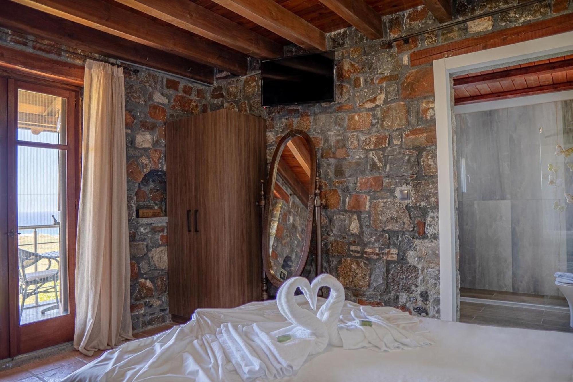 Iris Stone Built Villa Milatos Zewnętrze zdjęcie