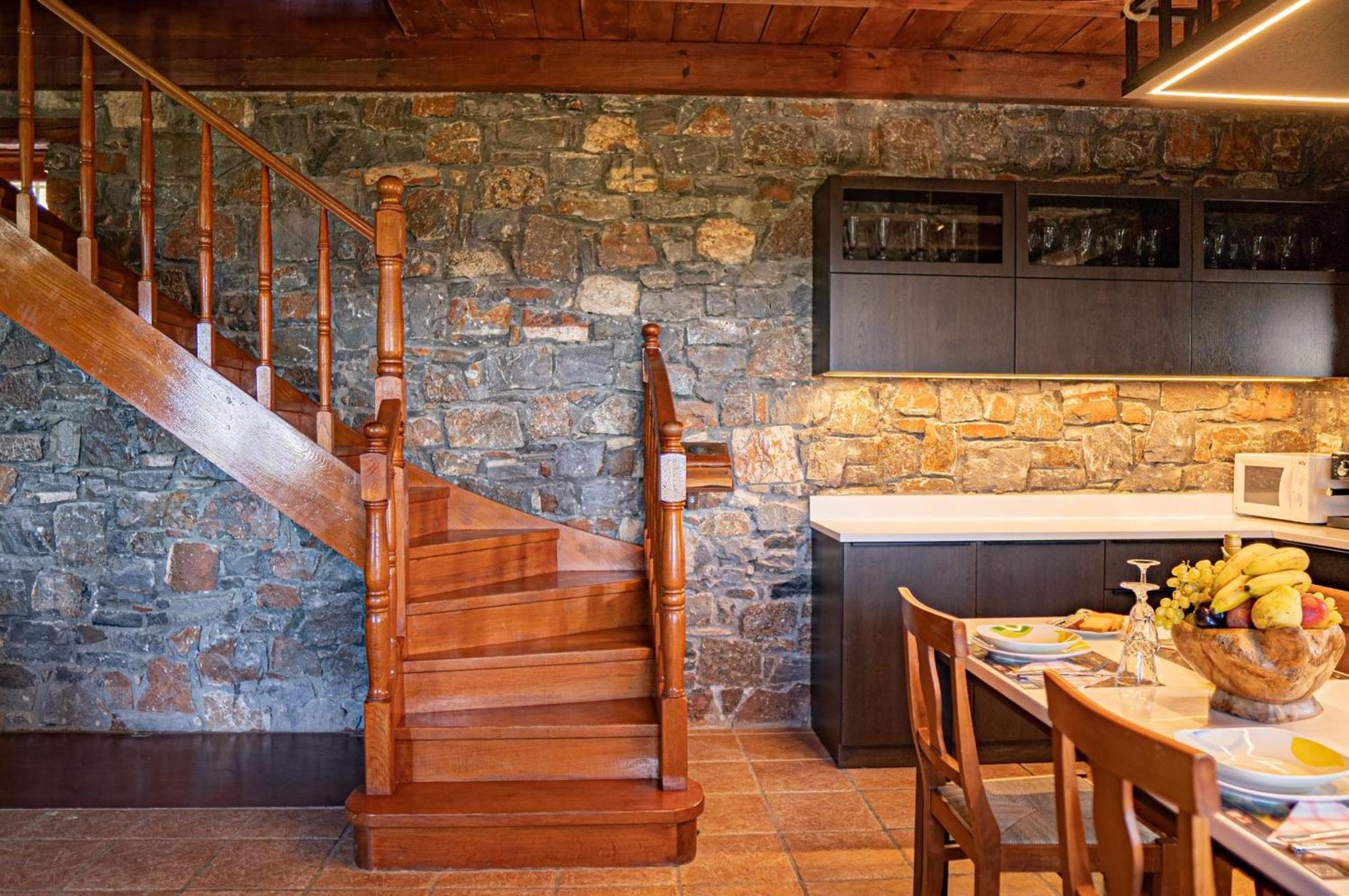 Iris Stone Built Villa Milatos Zewnętrze zdjęcie