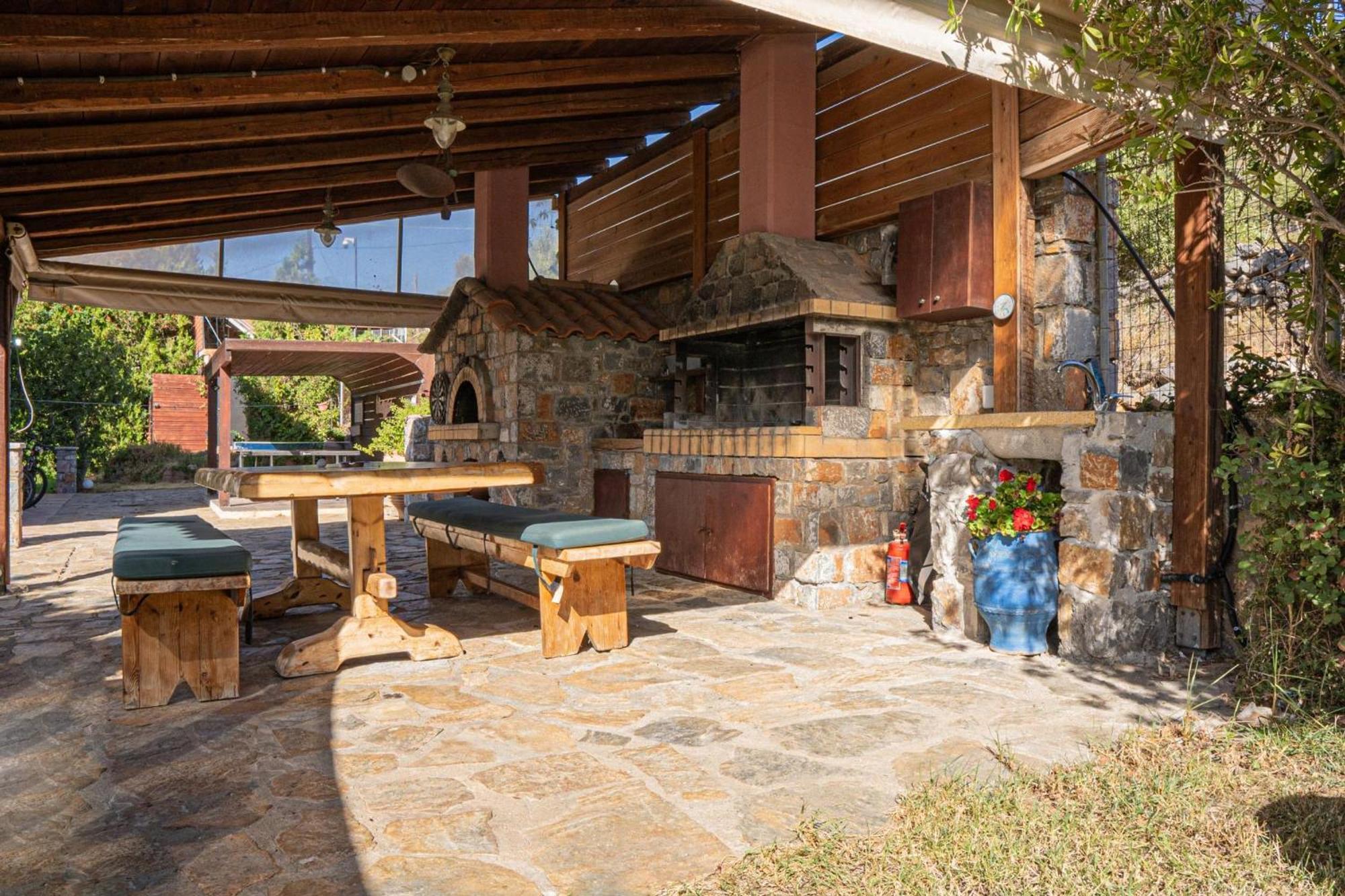 Iris Stone Built Villa Milatos Zewnętrze zdjęcie