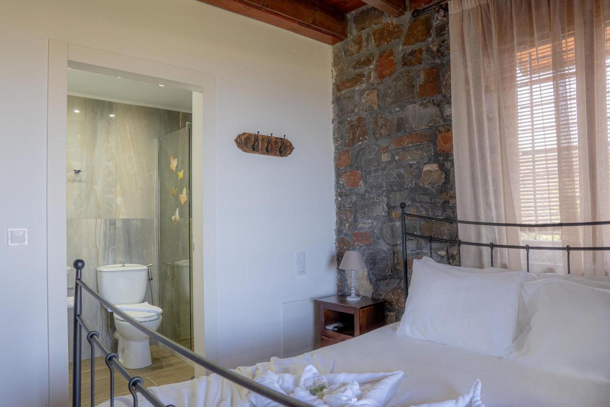 Iris Stone Built Villa Milatos Zewnętrze zdjęcie